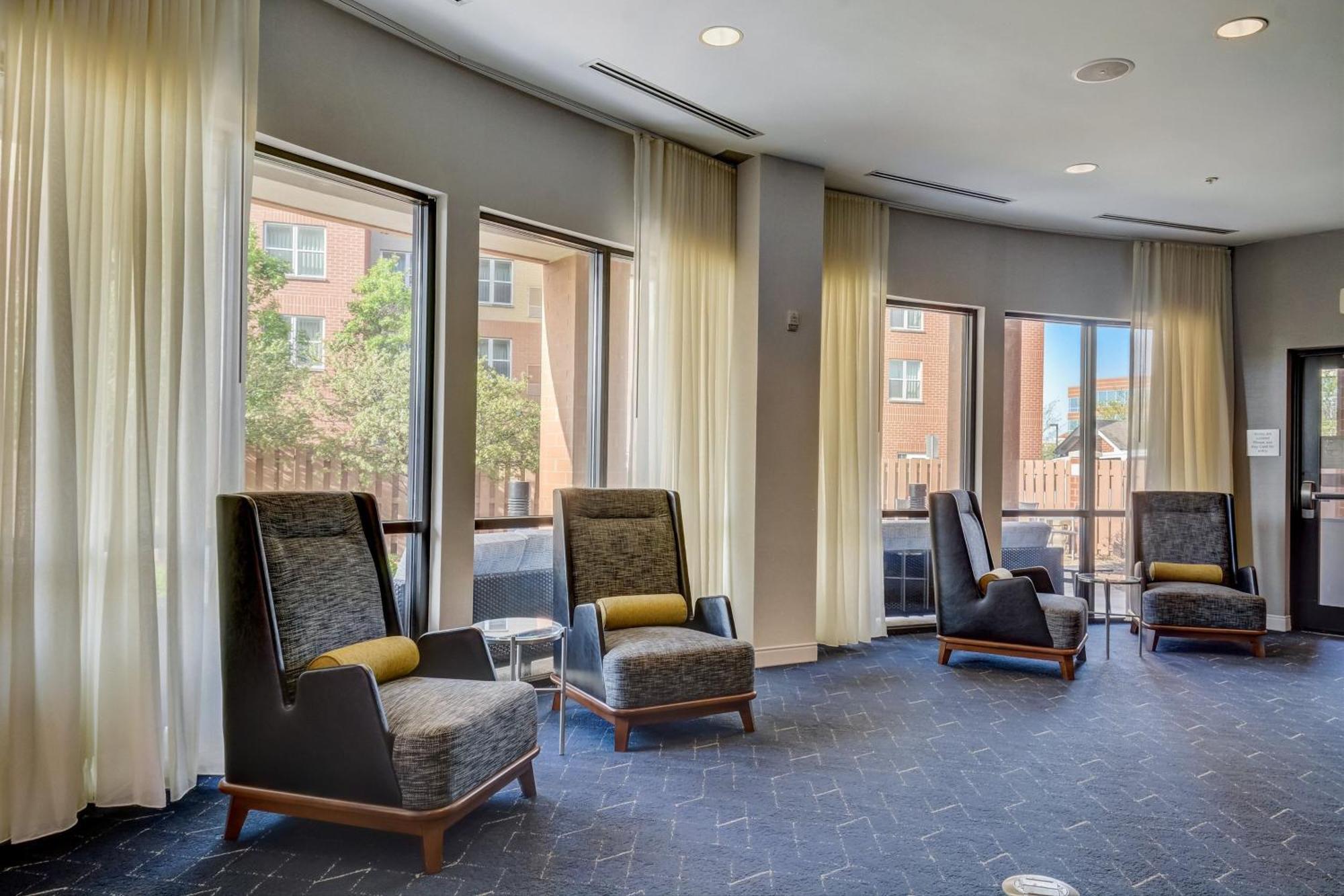 ווסט צ'סטר Courtyard Cincinnati North At Union Centre מראה חיצוני תמונה